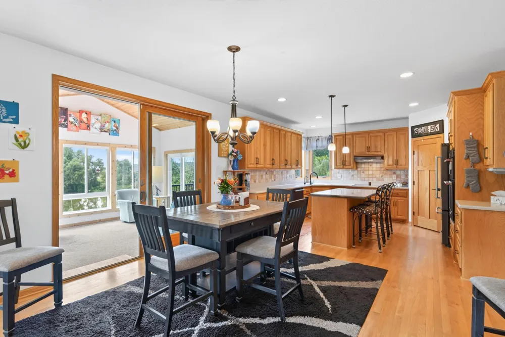 4915 200th Street Forest Lake, MN 55025