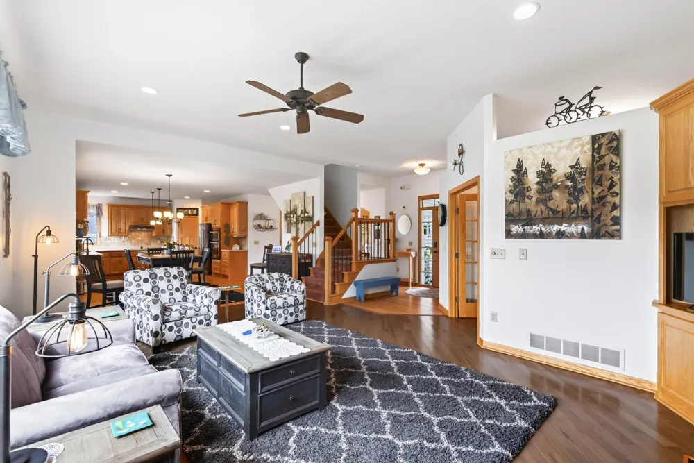 4915 200th Street Forest Lake, MN 55025