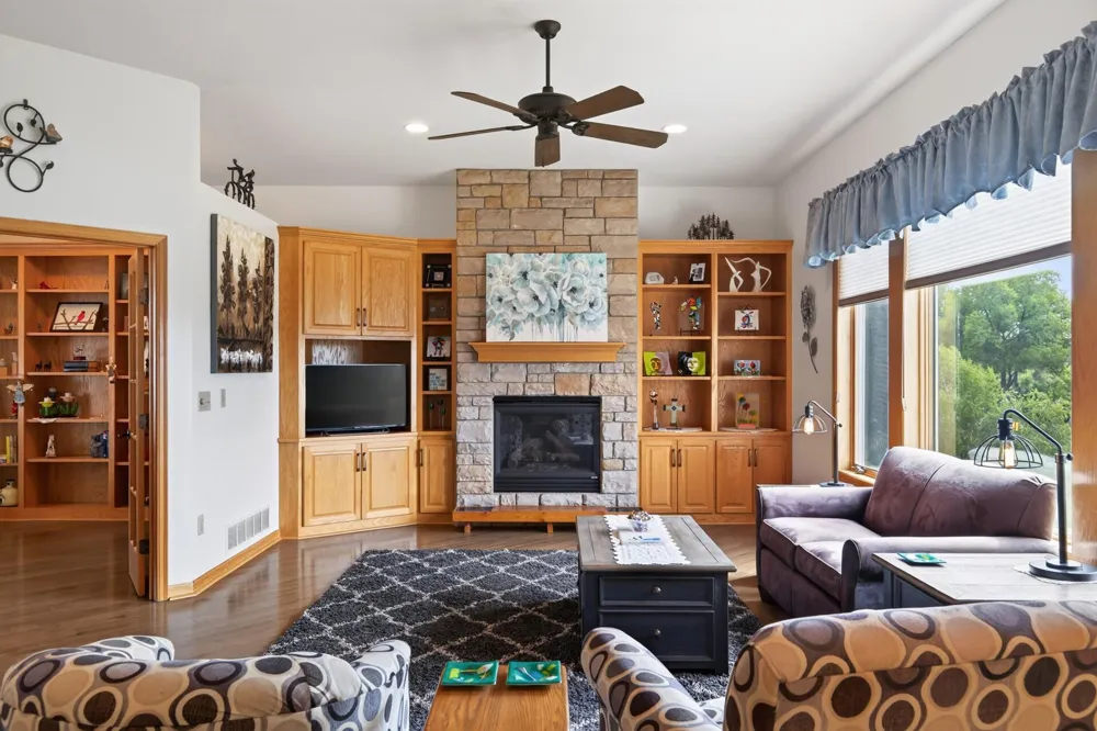 4915 200th Street Forest Lake, MN 55025
