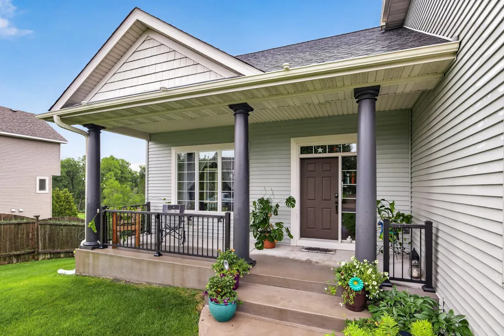 4915 200th Street Forest Lake, MN 55025