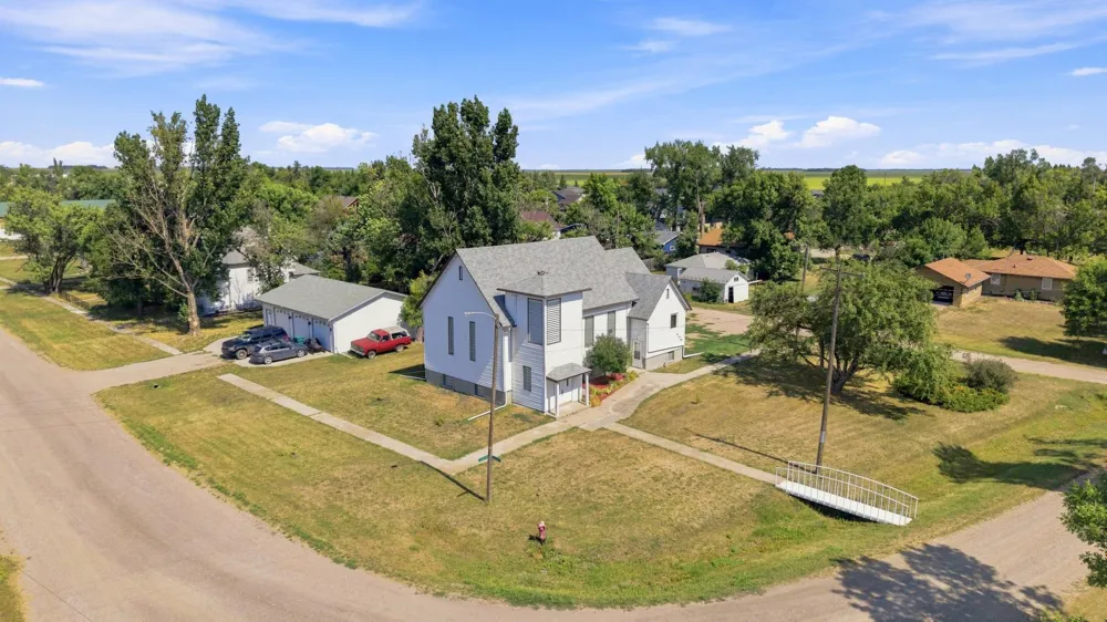 639 Front Street Gardner, ND 58036