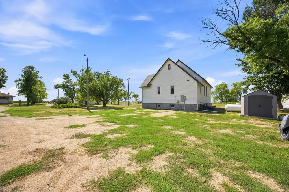 639 Front Street Gardner, ND 58036