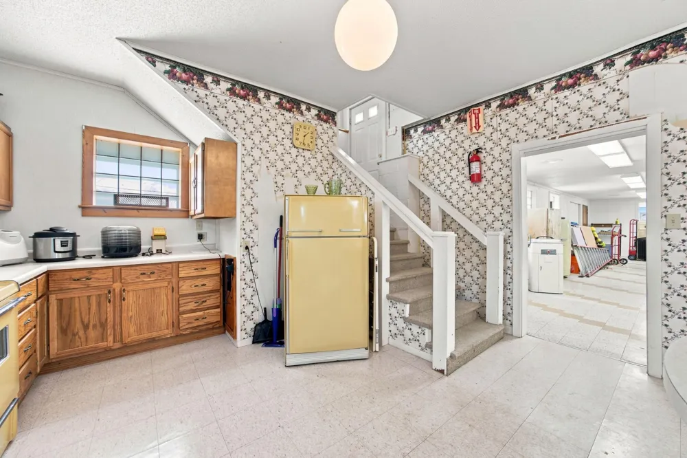 639 Front Street Gardner, ND 58036