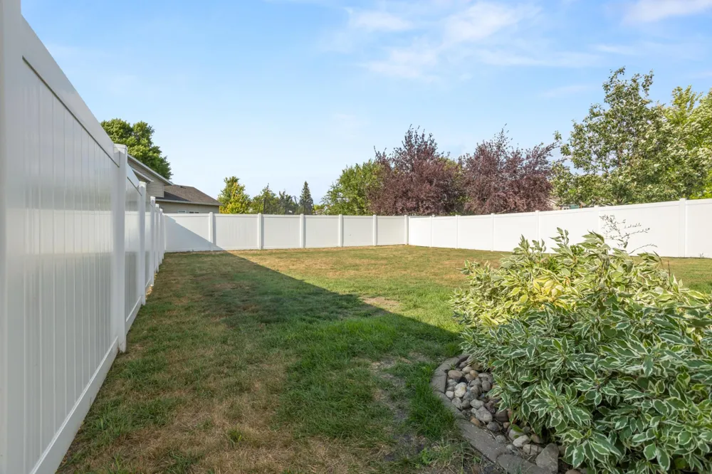 3303 30th Avenue S Fargo, ND 58103