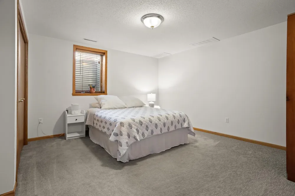 3303 30th Avenue S Fargo, ND 58103