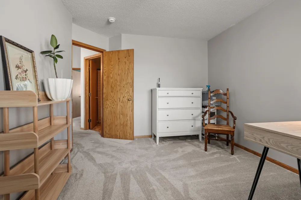 3303 30th Avenue S Fargo, ND 58103