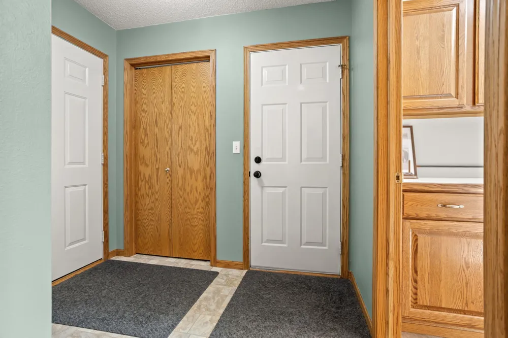 3303 30th Avenue S Fargo, ND 58103