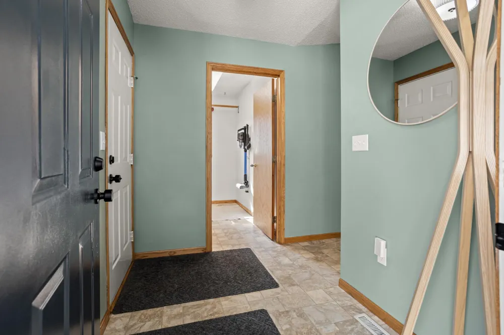 3303 30th Avenue S Fargo, ND 58103