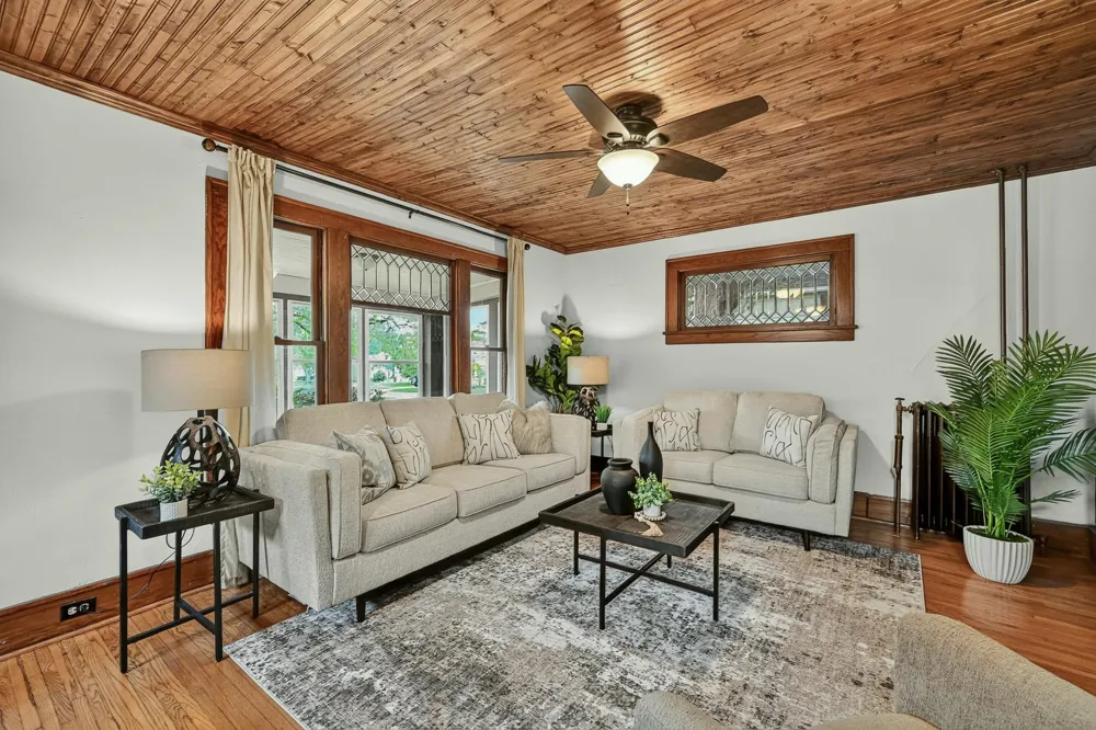 842 2nd Street NW Rochester, MN 55901