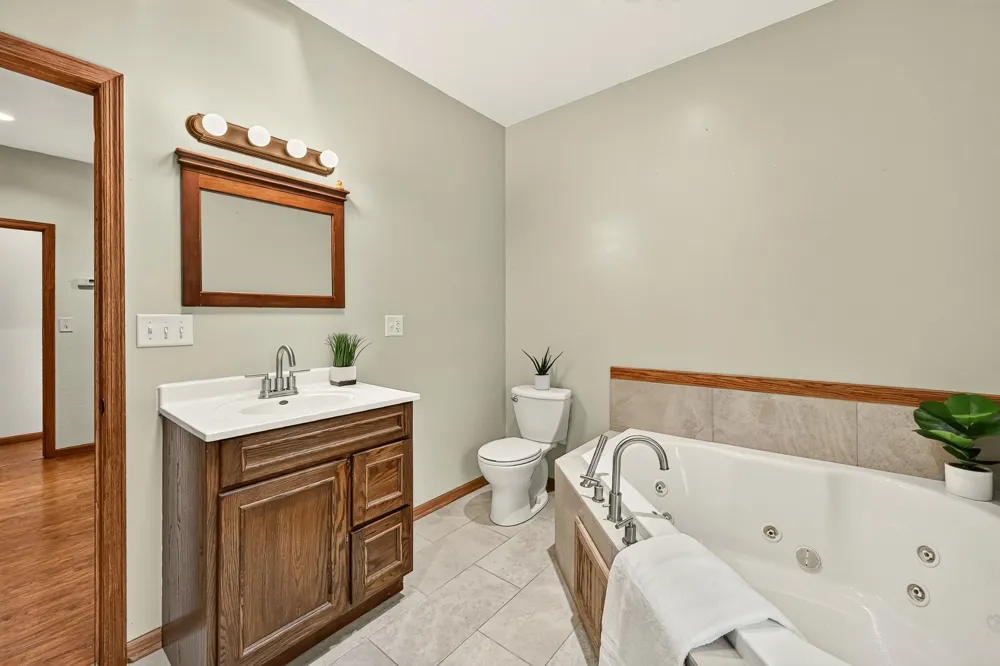 842 2nd Street NW Rochester, MN 55901
