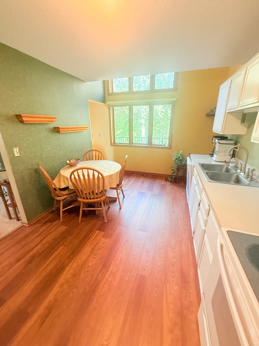 679 Dorland Road S Maplewood, MN 55119