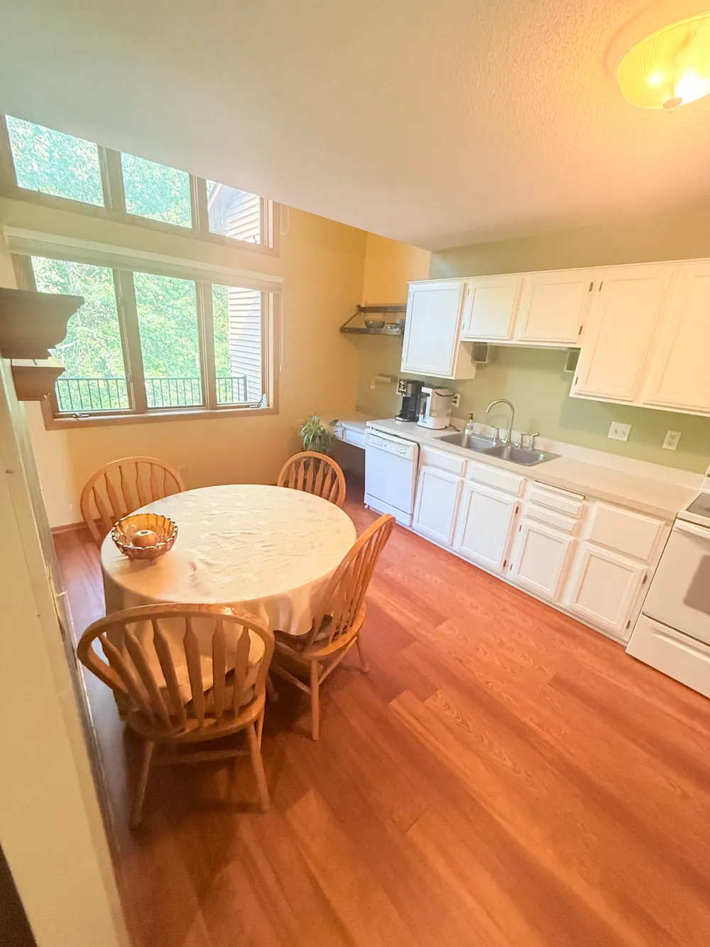 679 Dorland Road S Maplewood, MN 55119