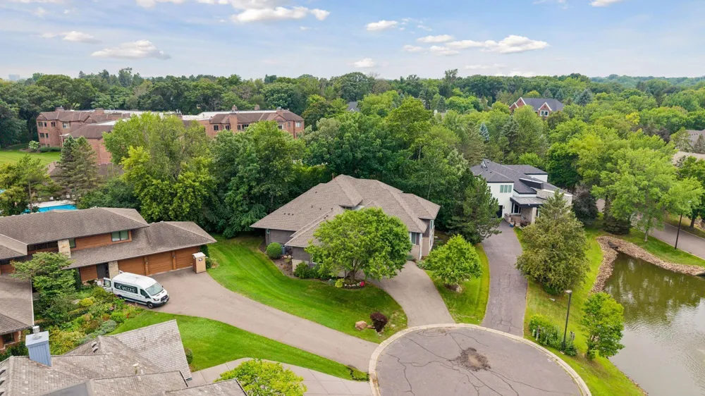 3529 Green Ridge Road Hopkins, MN 55305