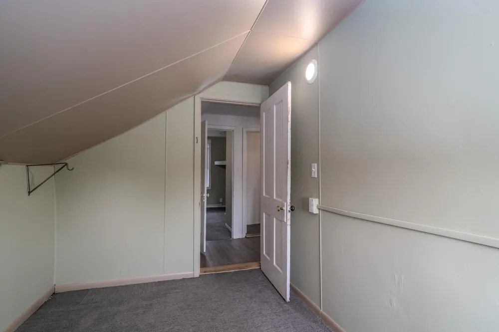 512 6th Street W Crookston, MN 56716