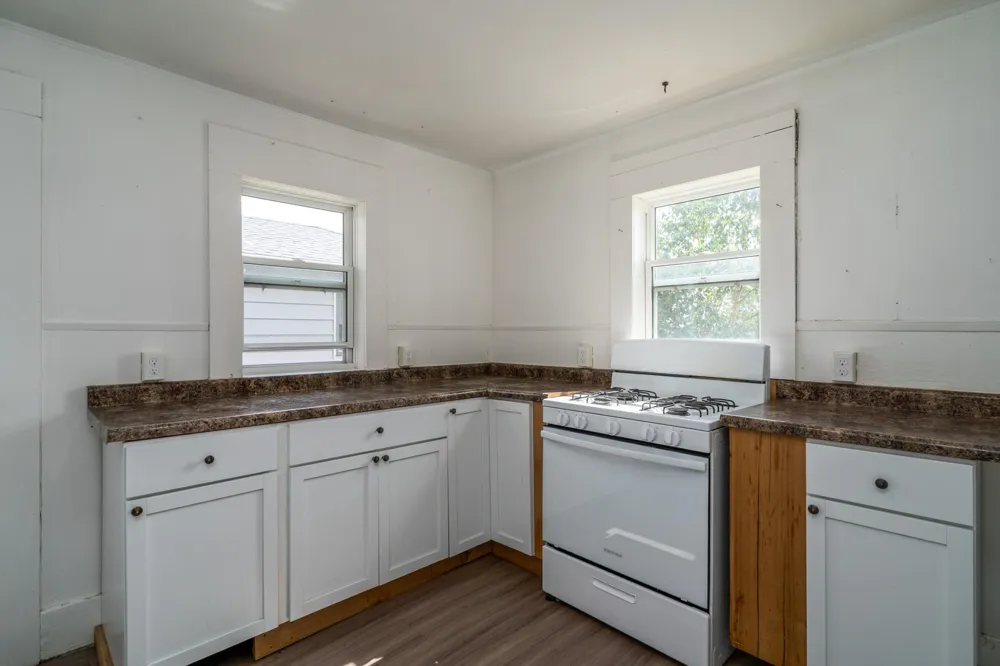 512 6th Street W Crookston, MN 56716