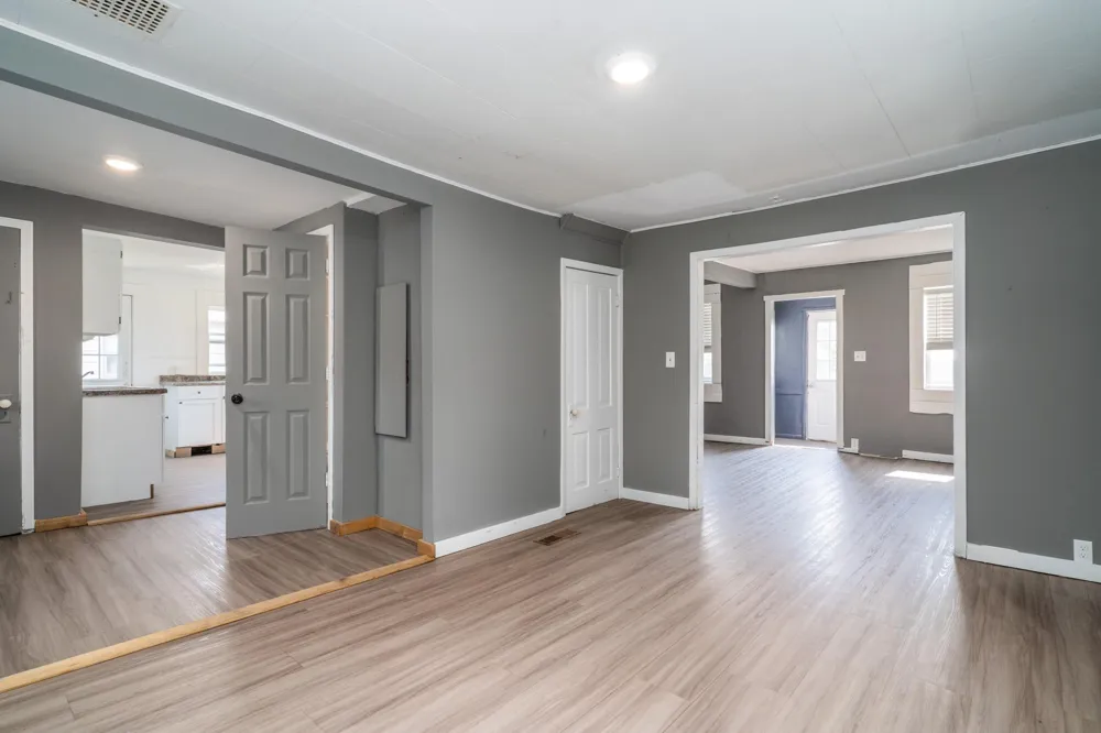 512 6th Street W Crookston, MN 56716