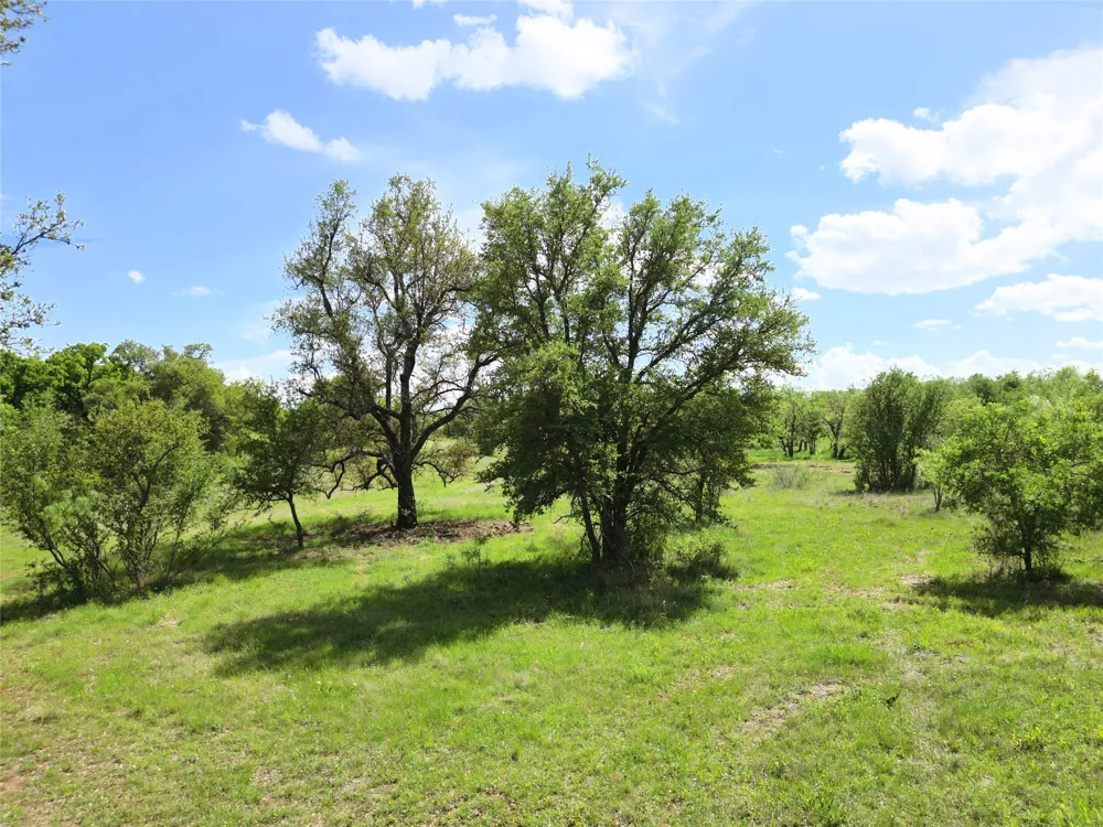 569 FM Cisco, TX 76437