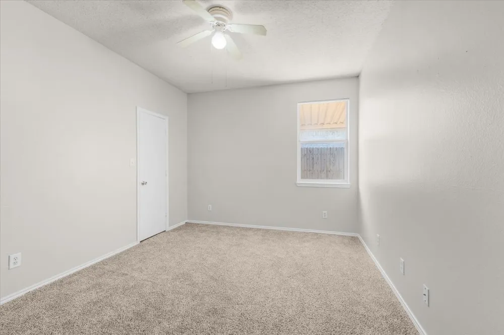 3933 Parkhaven Drive Denton, TX 76210