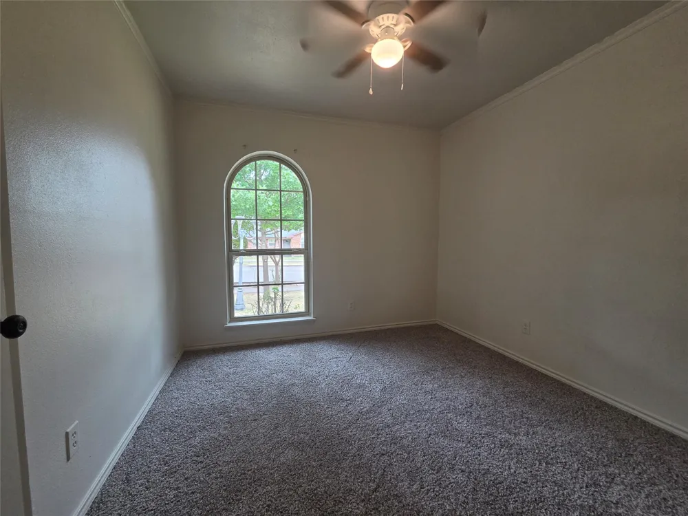 5102 Preston Trail Garland, TX 75043