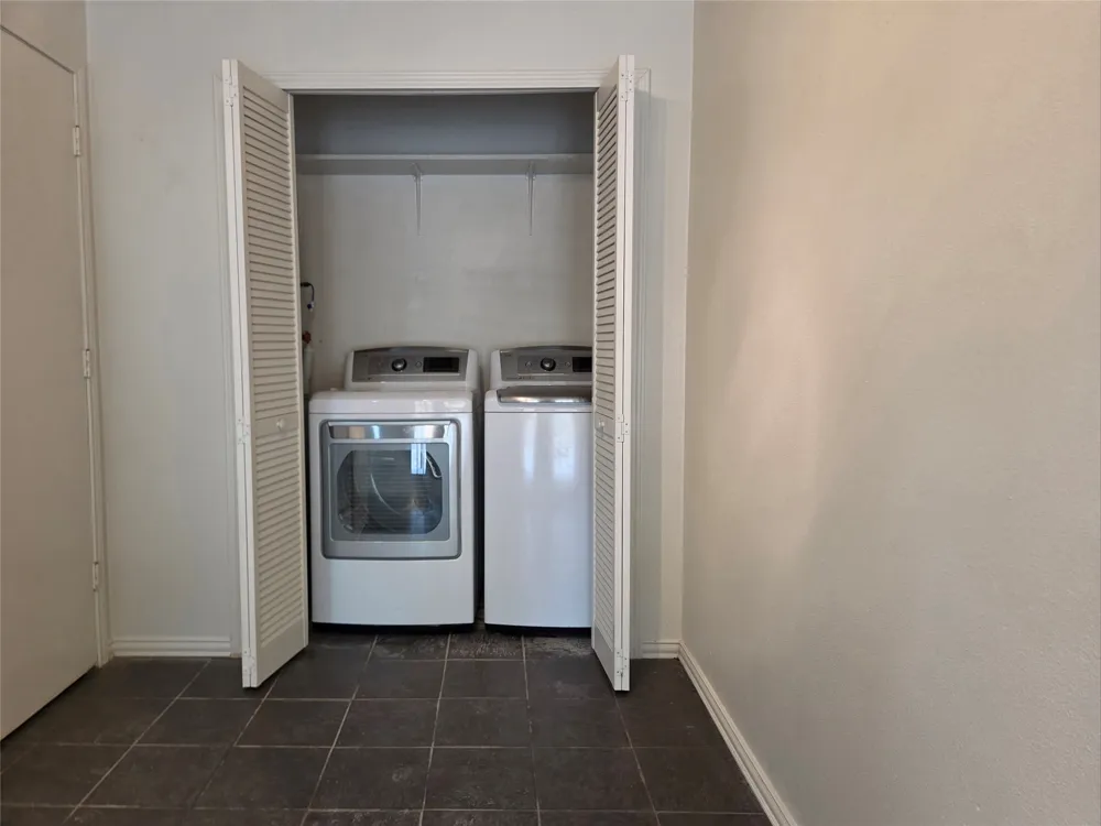 5102 Preston Trail Garland, TX 75043