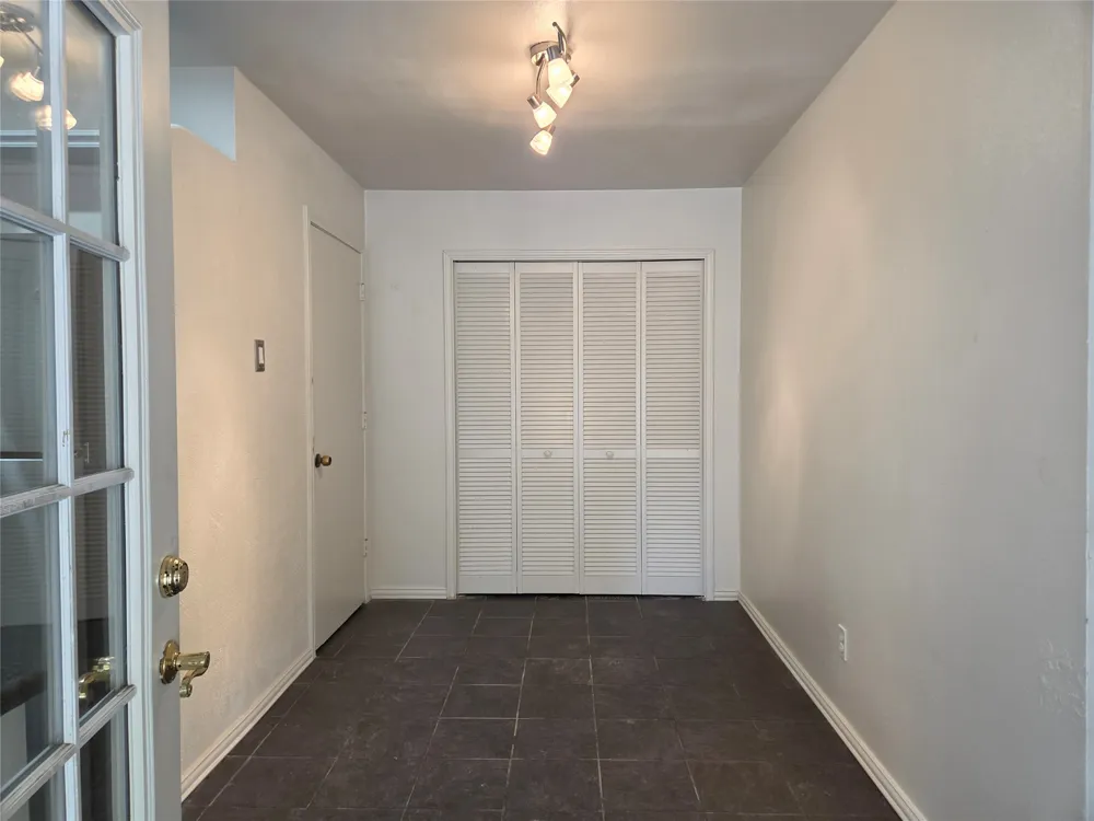 5102 Preston Trail Garland, TX 75043