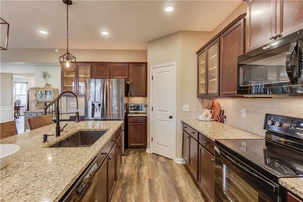 6144 Stella Light Drive Flowery Branch, GA 30542