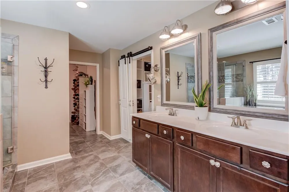 6144 Stella Light Drive Flowery Branch, GA 30542
