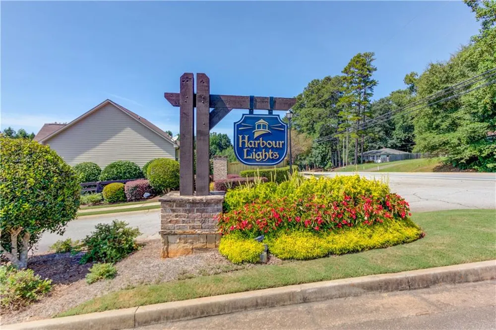 6144 Stella Light Drive Flowery Branch, GA 30542