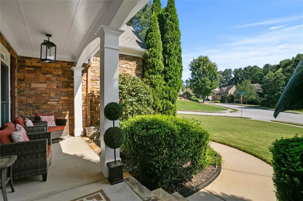 17 Snap Dragon Lane Dallas, GA 30132