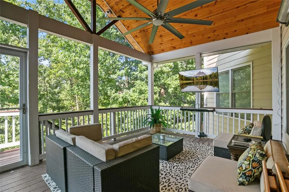 17 Snap Dragon Lane Dallas, GA 30132