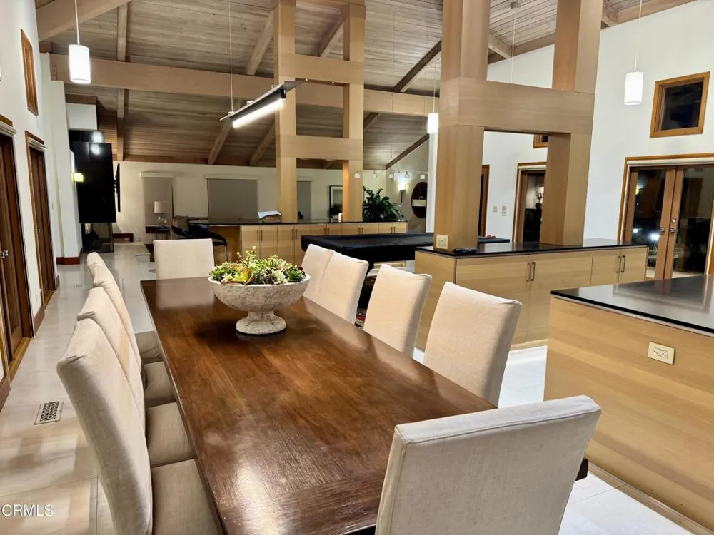1476 Pathfinder Avenue Westlake Village, CA 91362