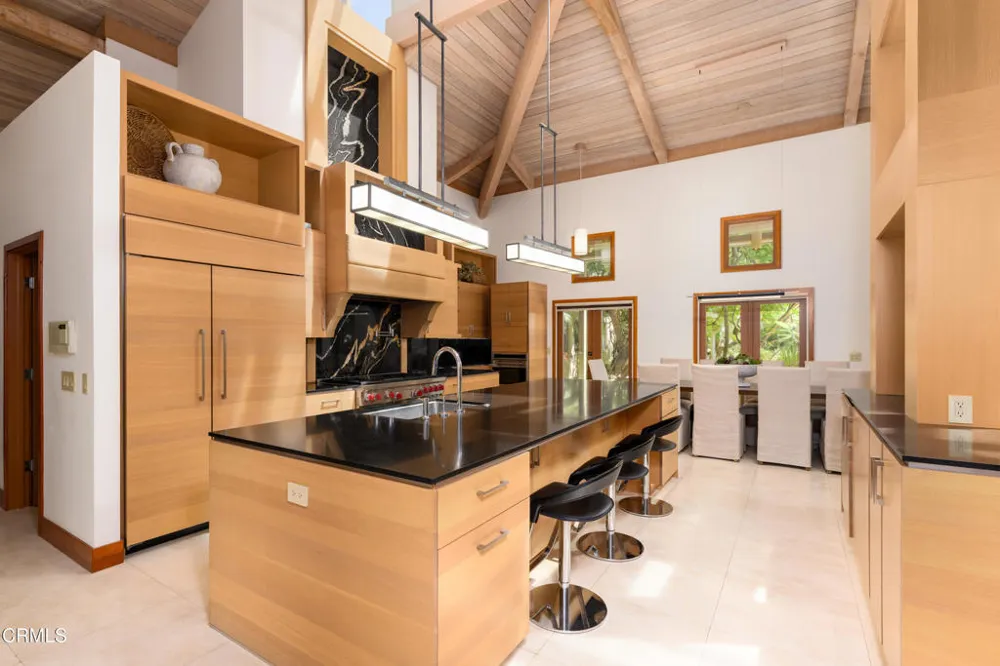 1476 Pathfinder Avenue Westlake Village, CA 91362