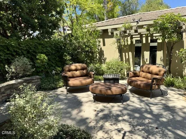1476 Pathfinder Avenue Westlake Village, CA 91362