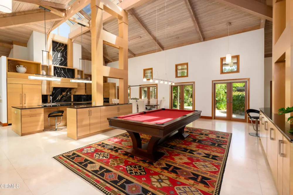 1476 Pathfinder Avenue Westlake Village, CA 91362