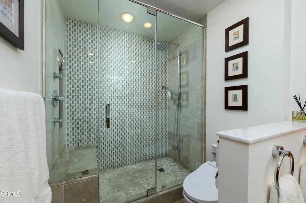 1476 Pathfinder Avenue Westlake Village, CA 91362