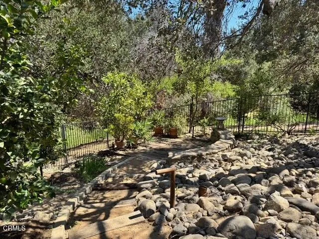 1476 Pathfinder Avenue Westlake Village, CA 91362