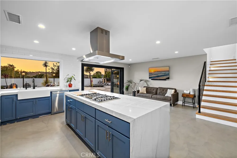 29091 Country Hills San Juan Capistrano, CA 92675