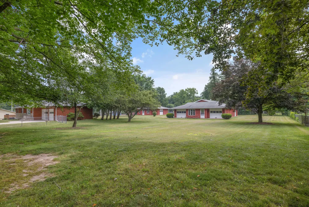 128 Schirmer Parkway Buchanan, MI 49107