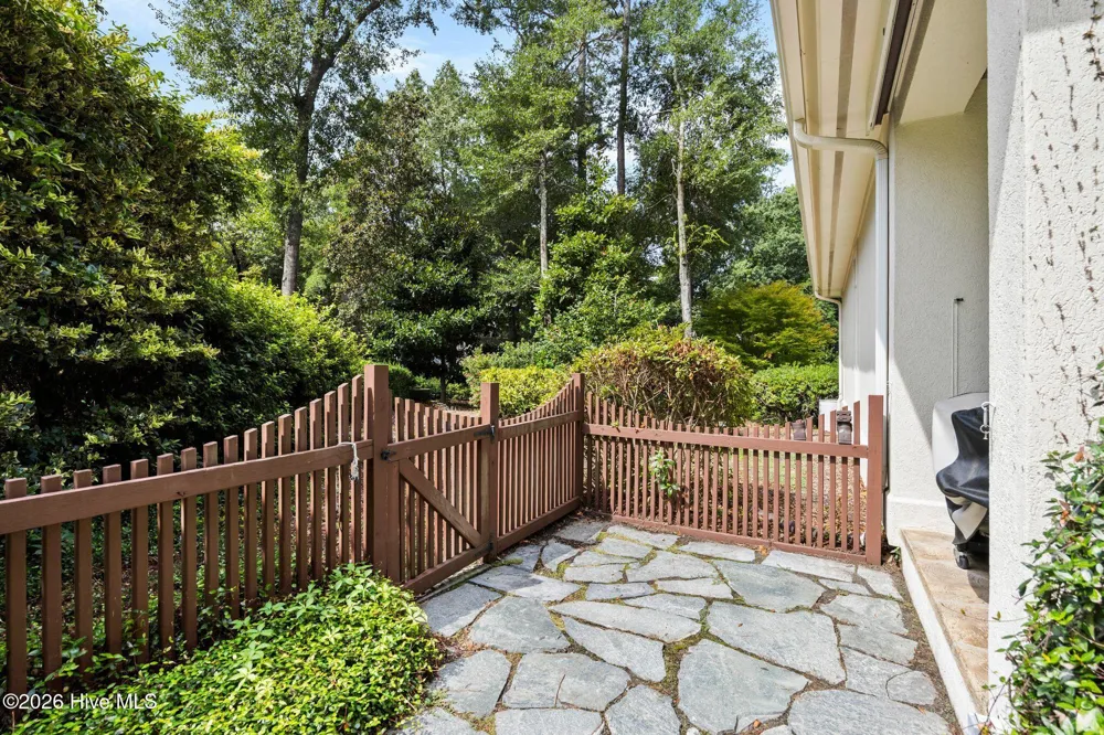 8804 Olympic Lane Wilmington, NC 28411