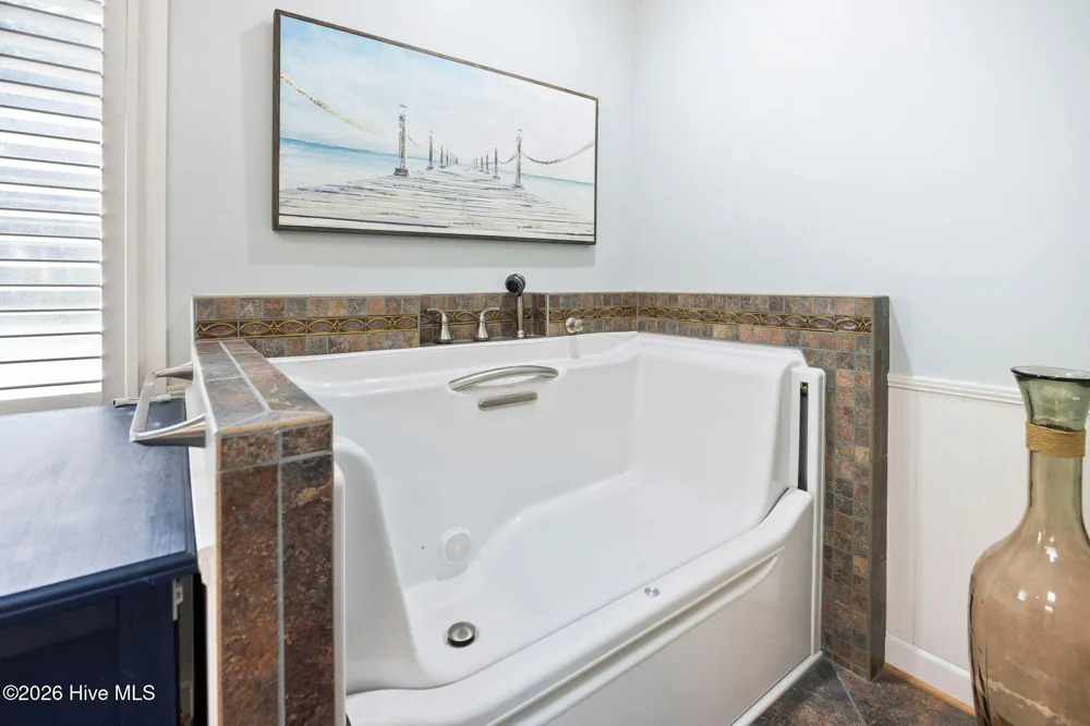 8804 Olympic Lane Wilmington, NC 28411
