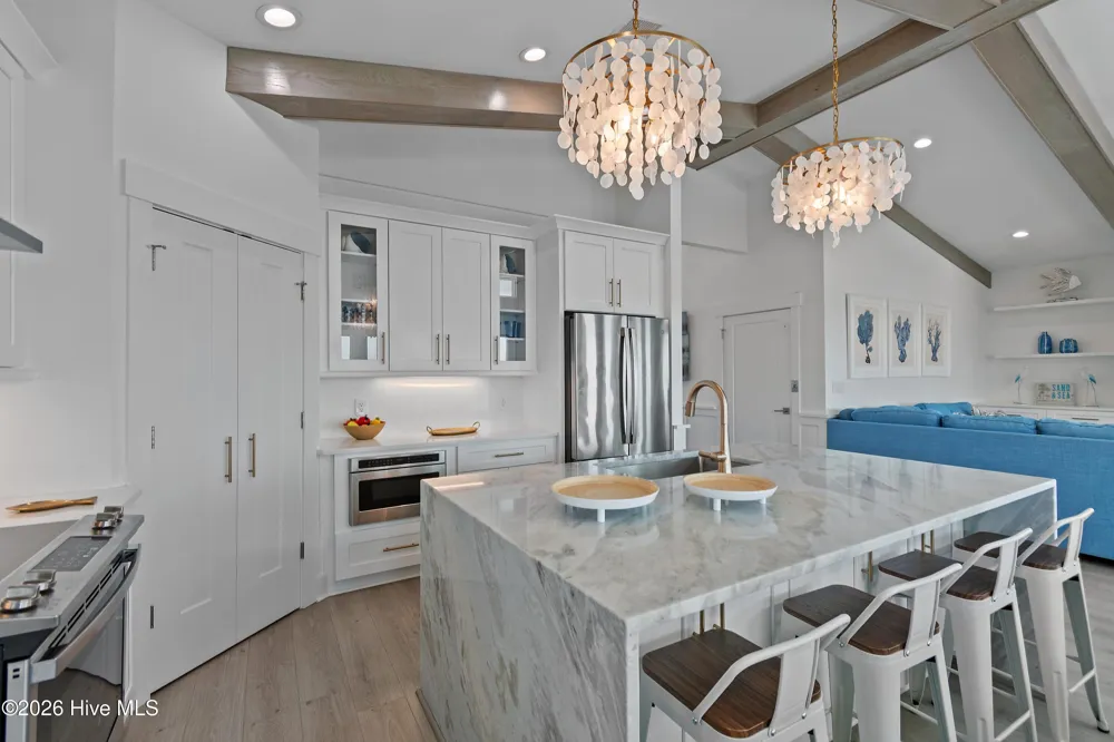 298 E First Street Ocean Isle Beach, NC 28469