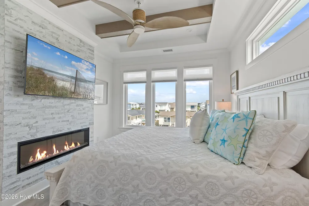 298 E First Street Ocean Isle Beach, NC 28469