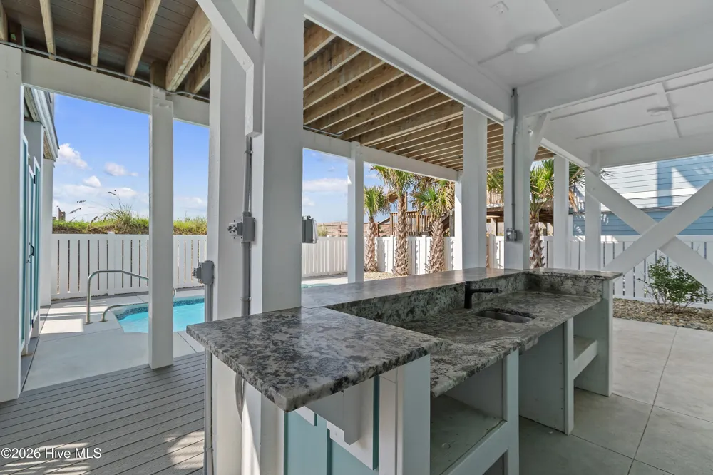 298 E First Street Ocean Isle Beach, NC 28469