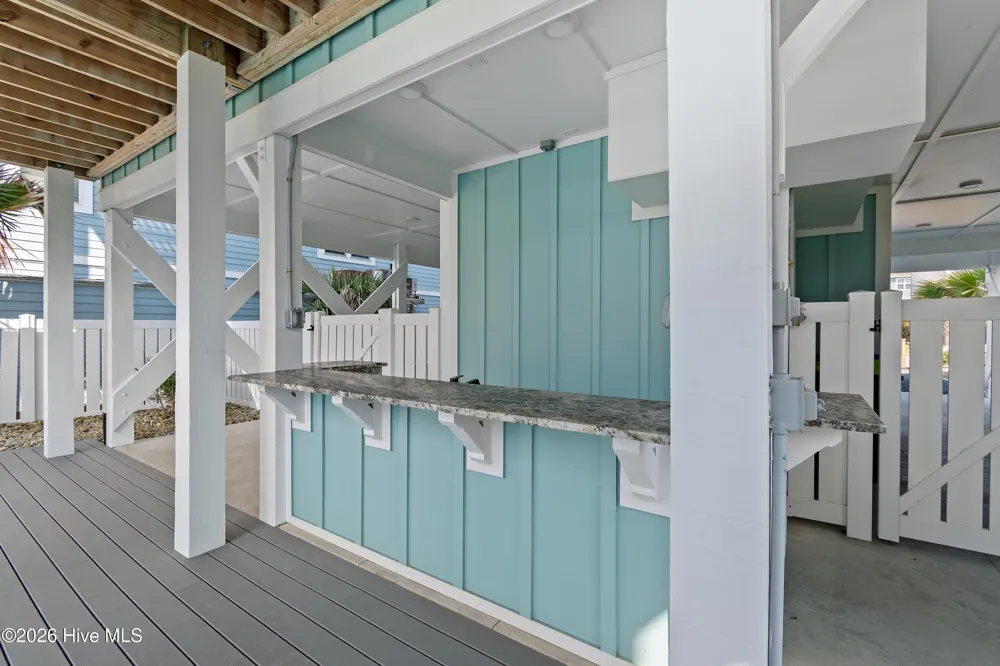 298 E First Street Ocean Isle Beach, NC 28469