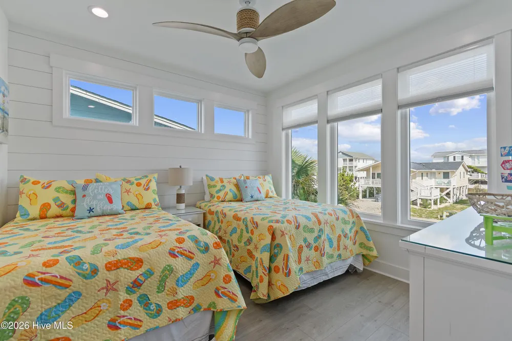 298 E First Street Ocean Isle Beach, NC 28469