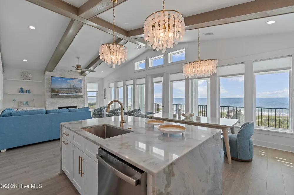 298 E First Street Ocean Isle Beach, NC 28469