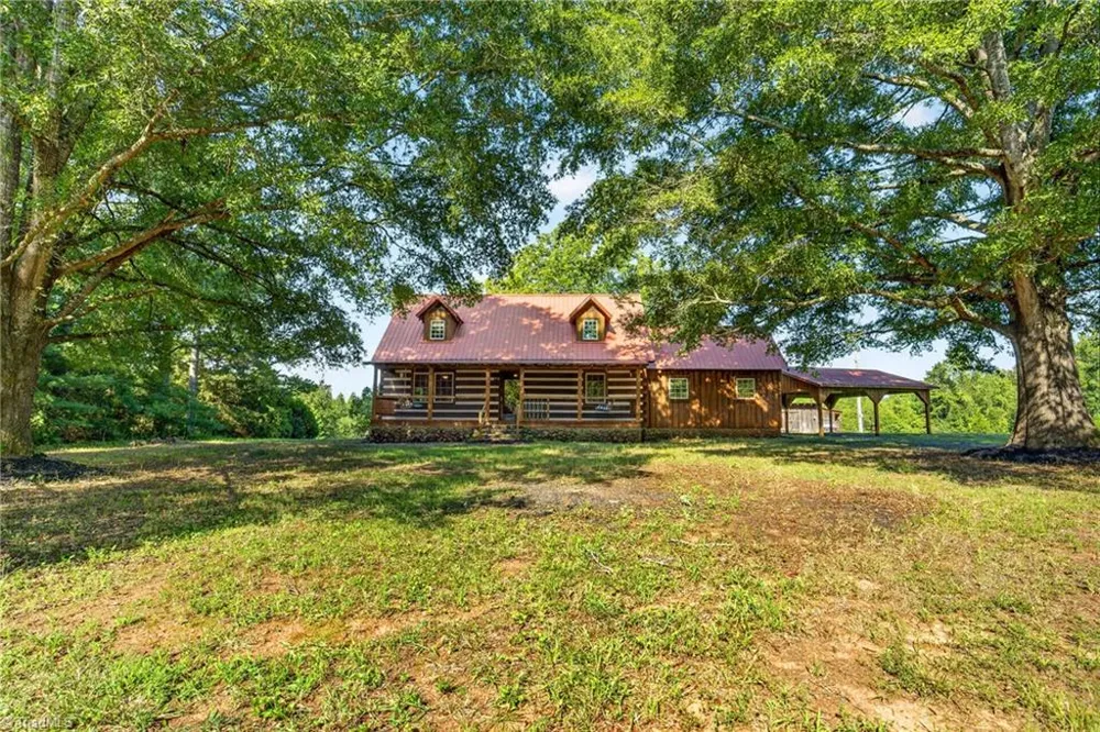 4269 Bright Star Lane Asheboro, NC 27205