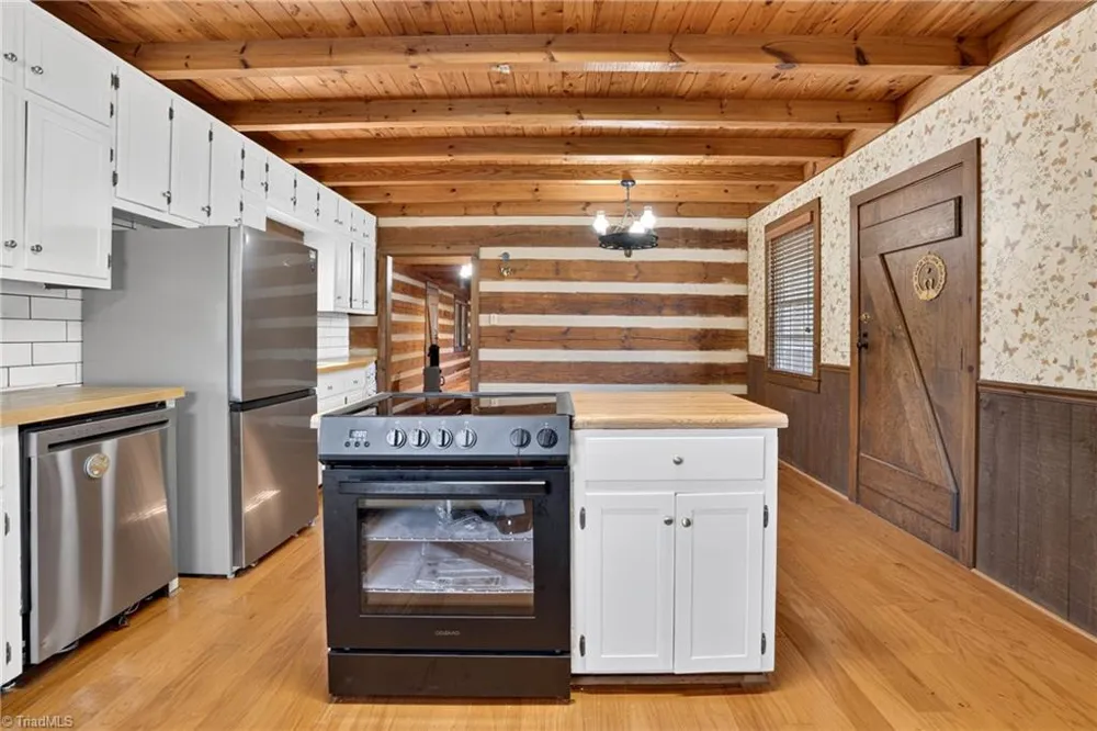4269 Bright Star Lane Asheboro, NC 27205
