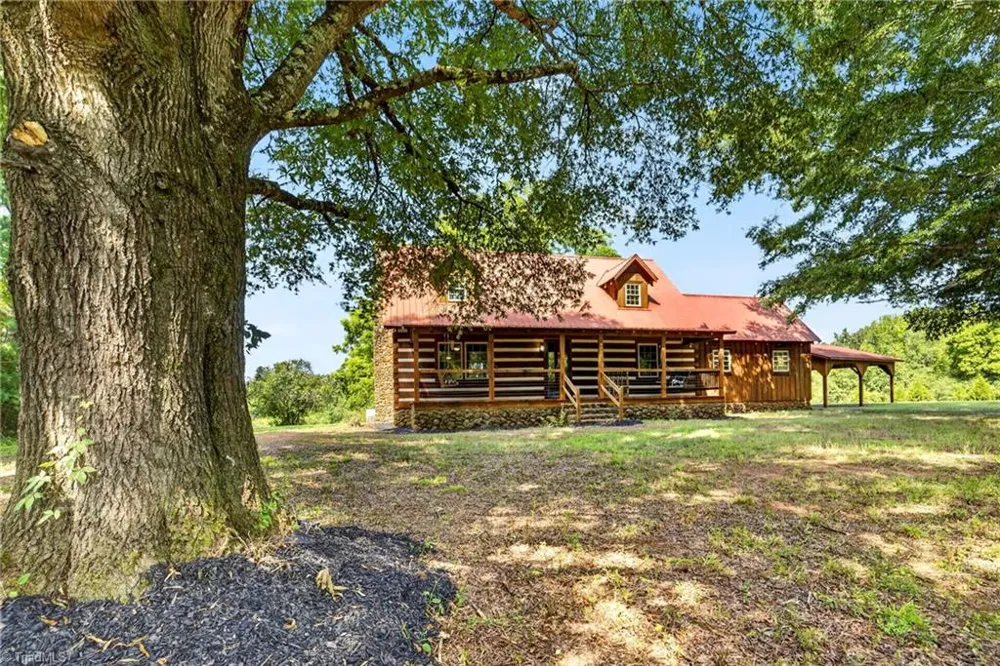 4269 Bright Star Lane Asheboro, NC 27205