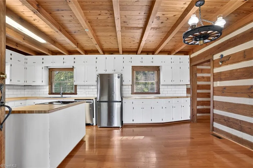 4269 Bright Star Lane Asheboro, NC 27205
